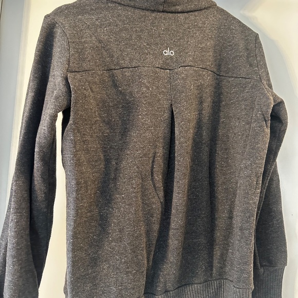 Charcoal Grey Alo Yoga sweatshirt - Picture 6 of 8